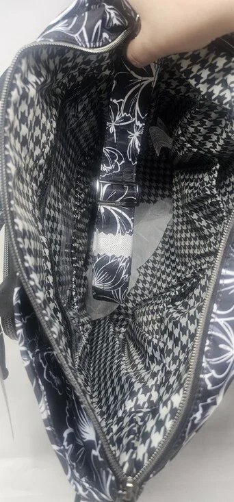 Lug Bustle Convertible Tote Crossbody Adjustable Strap Outline Floral Black NWT - Picture 3 of 9